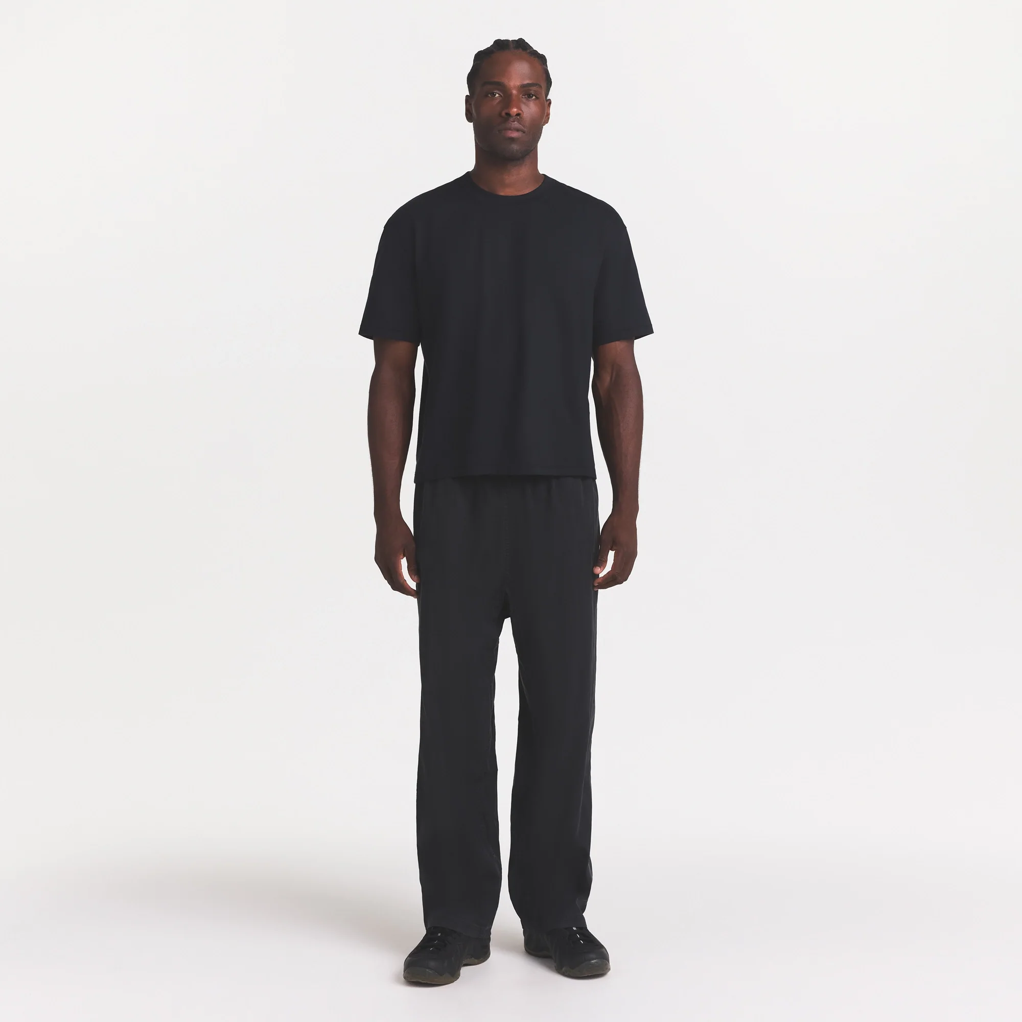 WOVEN MENS PULL-ON PANT | ONYX